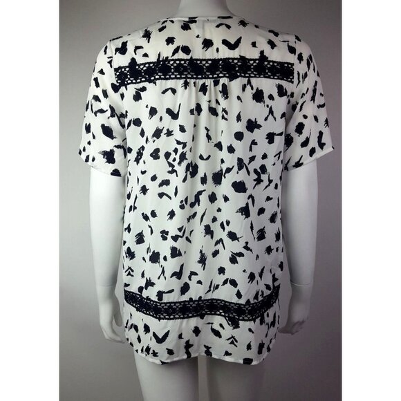 COLLECTIVE CONCEPTS White Black Short Sleeve Blouse Top Shirt Womens S Small - Picture 3 of 6